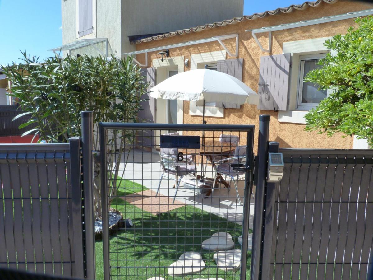Appart Cosy Avec Son Exterieur Chaleureux,Piscine Et Parking Prive Fontvieille Exterior photo